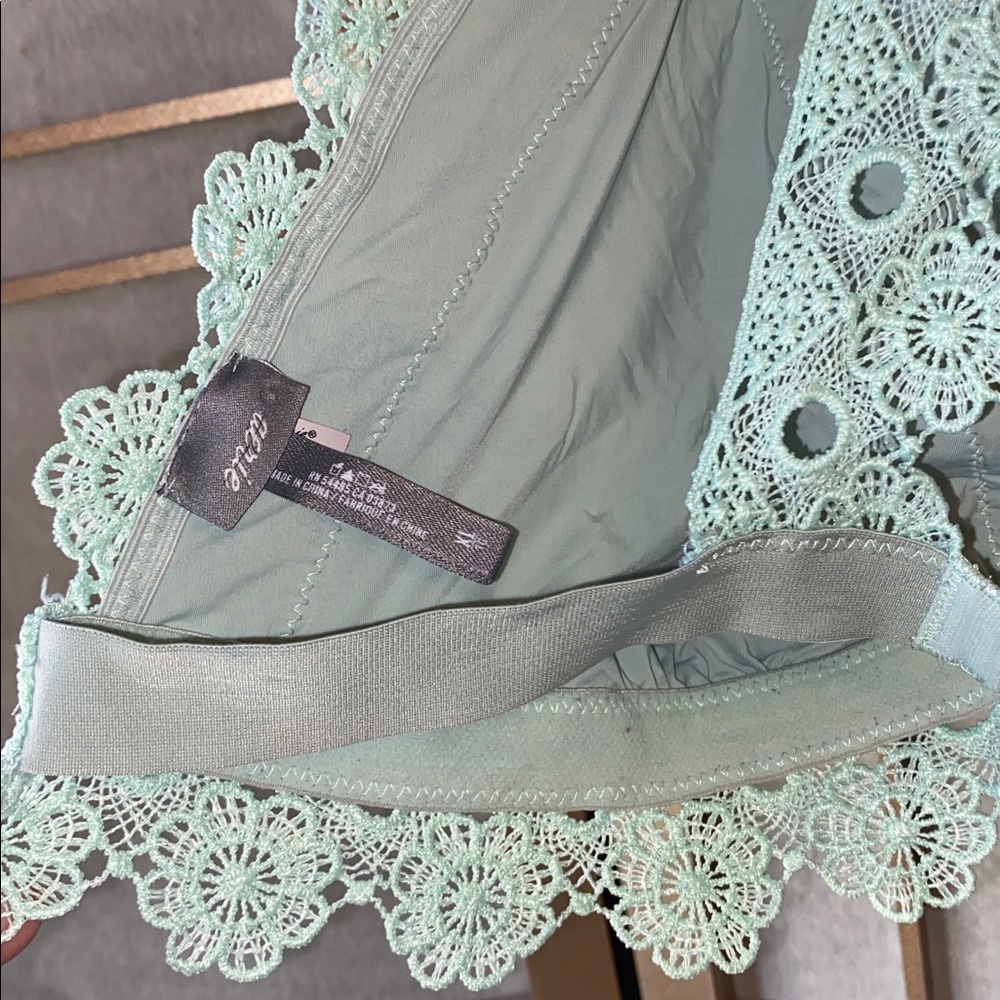 Aerie soft mint green bralette, XL - Picture 5 of 8